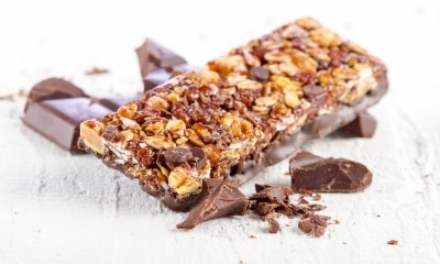 New uses for protein compound coatings beyond granola bars, says Barry Callebaut. .©iStock/manaemedia