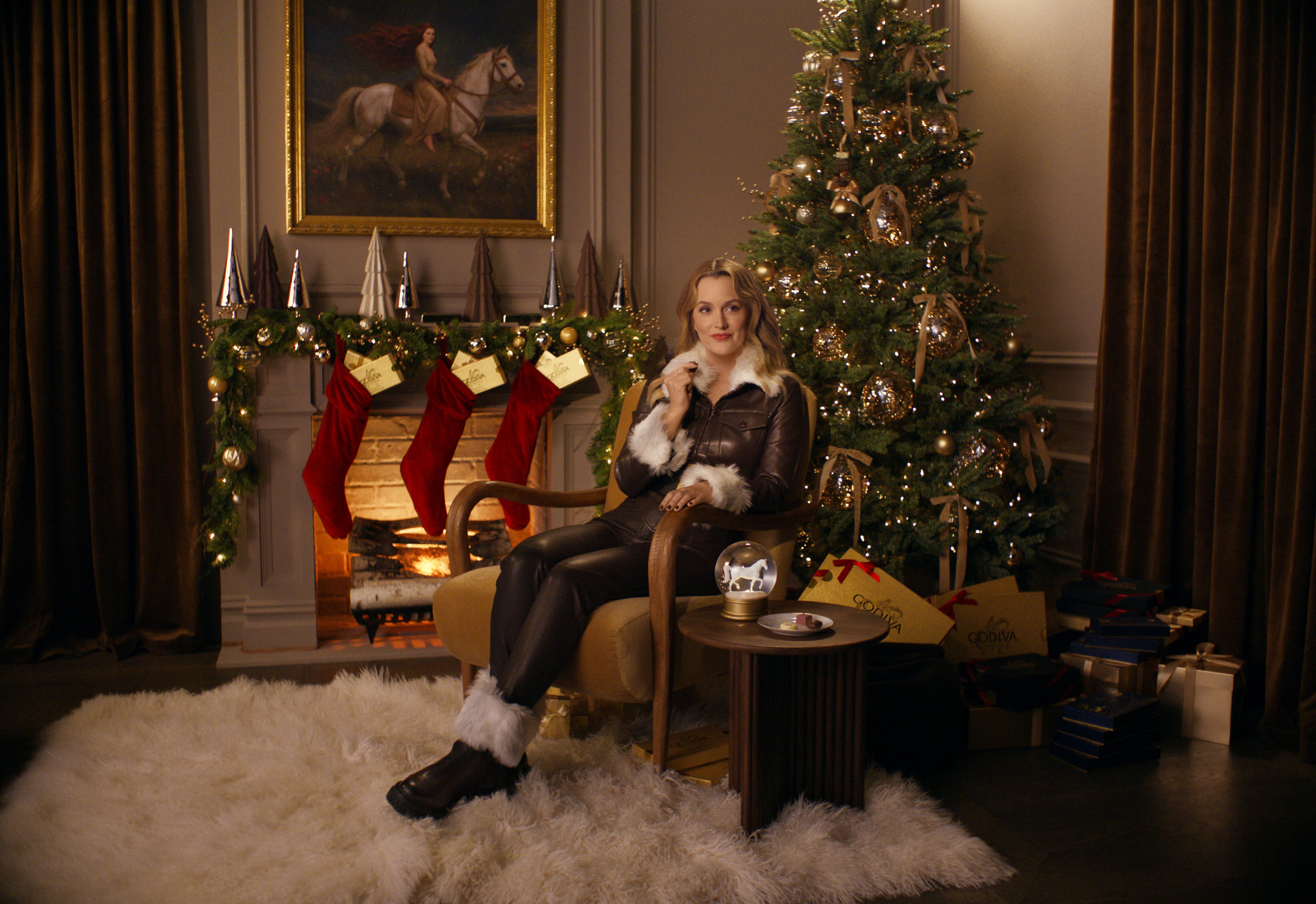 Godiva unveils its refreshed Holiday Collection ahead of its centennial year.