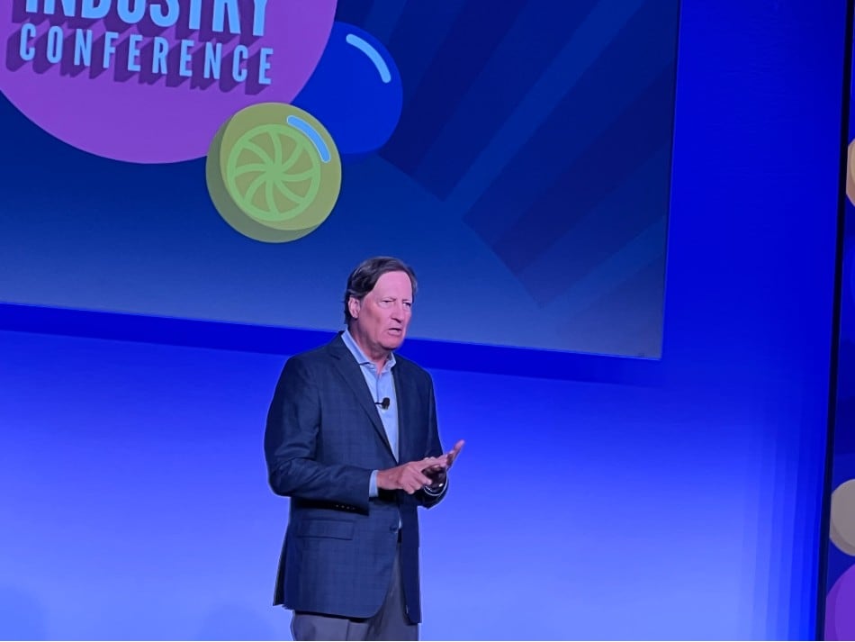 Downs pays homage to key workers and praises the ‘power of sweet’ in SOTIC keynote