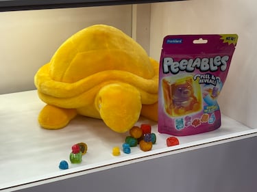 Peelables gummy shapes