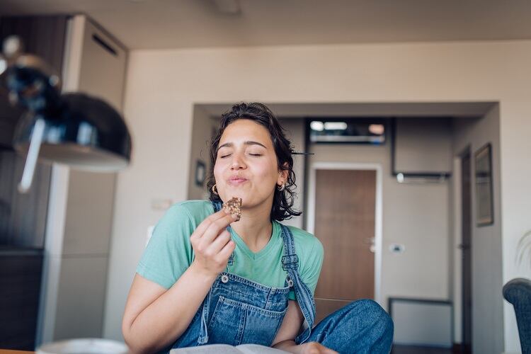 Guilt-serves-nobody-Meet-the-snacks-start-up-taking-on-toxic-diet-culture.jpg