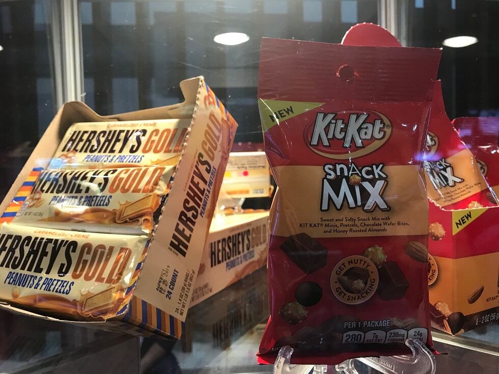 Hershey Gold and KitKat Mix