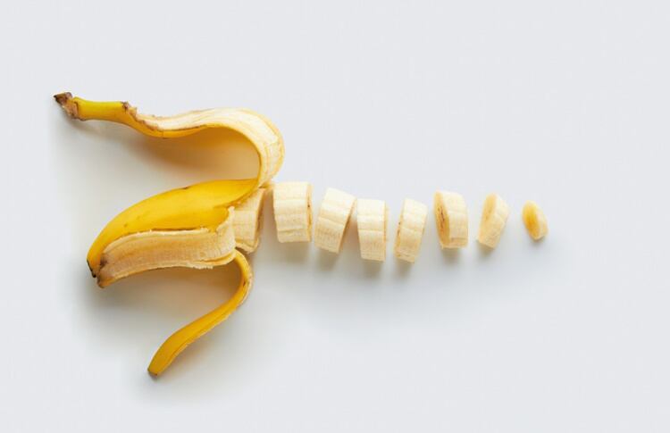 Sliced-banana-GettyImages-488367811.jpg