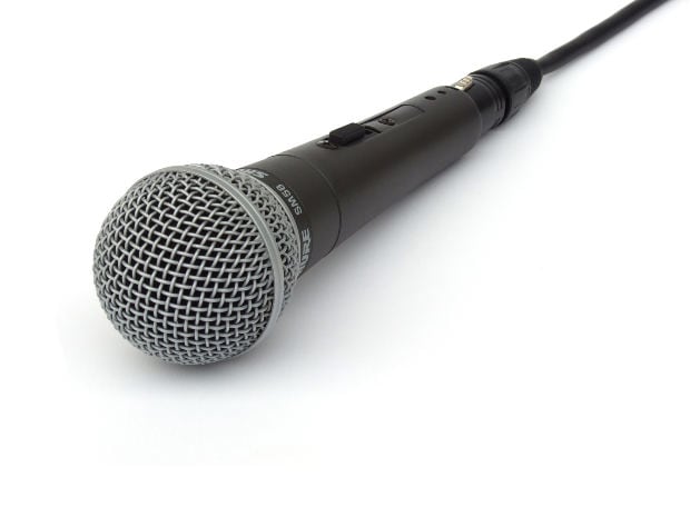 microphone2.jpg