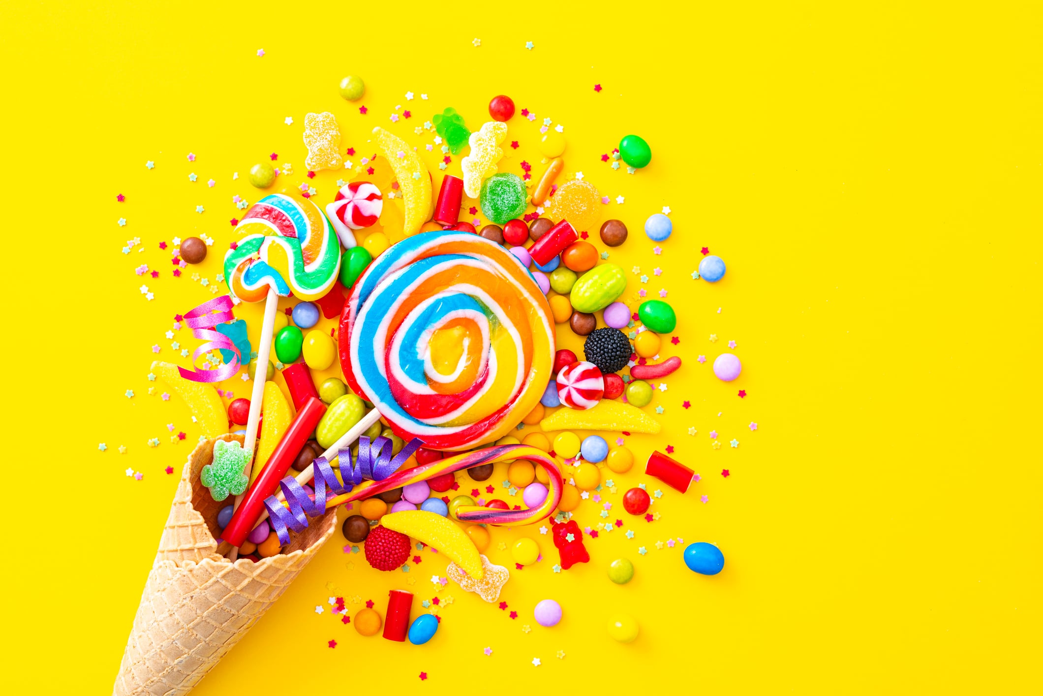 What are the latest innovations and insights from Sweets & Snacks Expo 2025?
