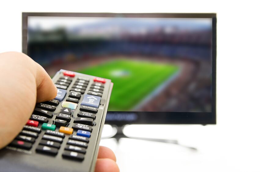 couch-potato-football-TV-sport-iStock.com-chargerv8.jpg