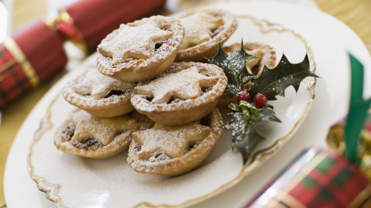 The-UK-s-favourite-sweet-pie-is-mince-pie.jpg