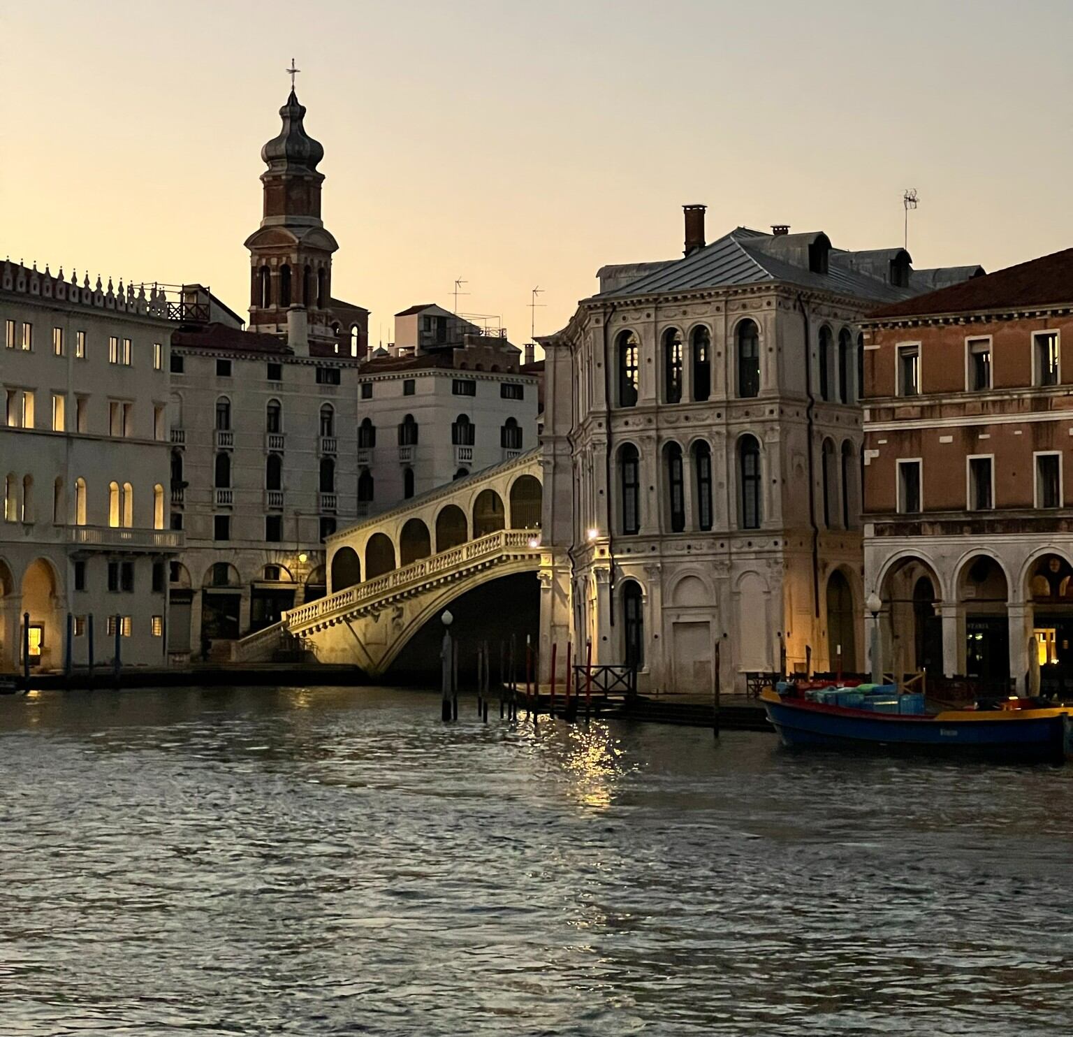 Venice-CN-900.jpg
