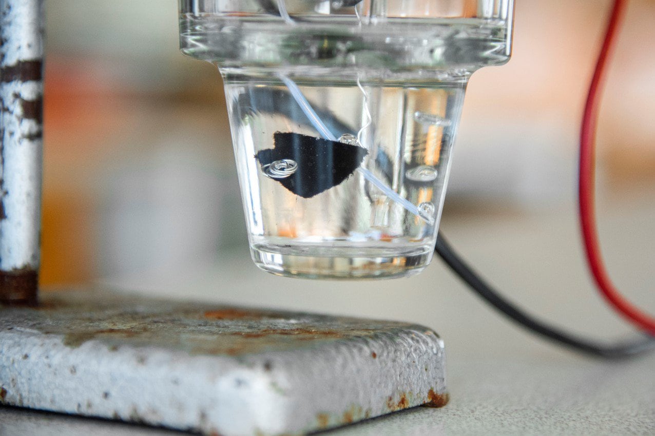 BillerudKorsnaes-Uppsala-University-to-create-paper-battery-for-smart-packaging.jpg