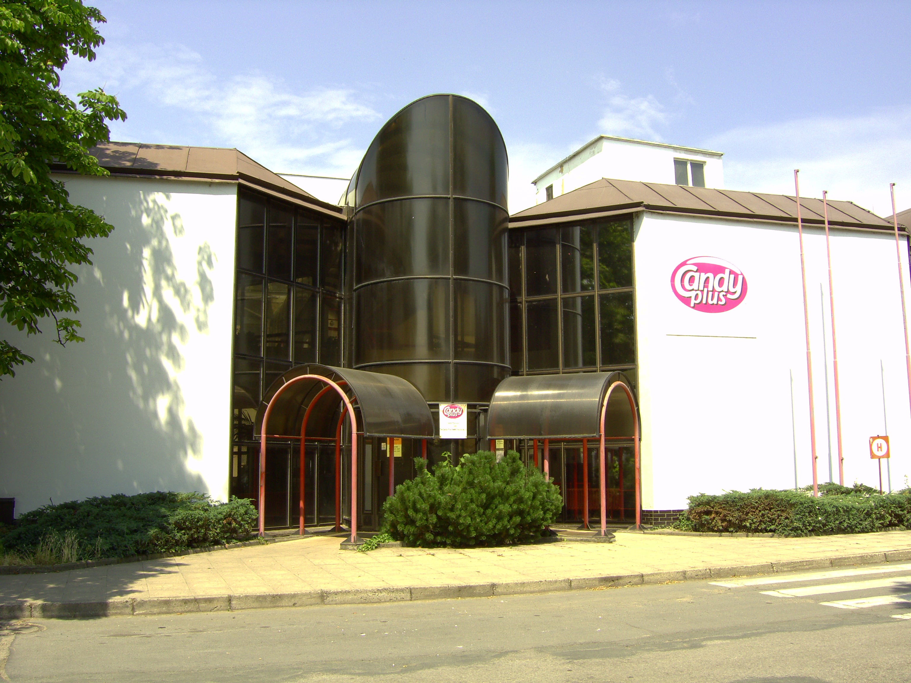 Candy-Plus-HQ-HQ-South-Moravia-CZ.jpg