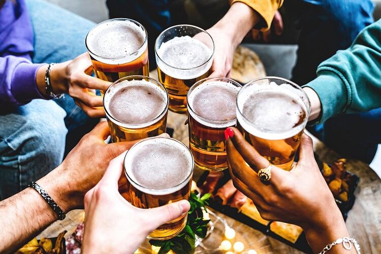 Beer-GettyImages-Nicolas-Micolani.jpg