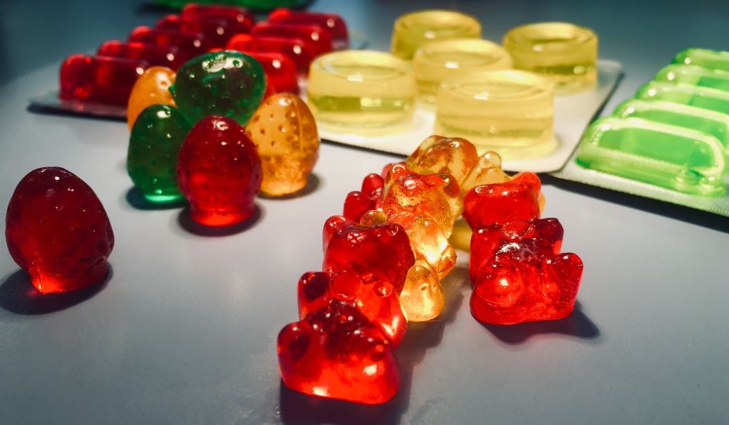 Rousselot-partners-with-Baker-Perkins-to-accelerate-gelation-process-of-gummies.jpg