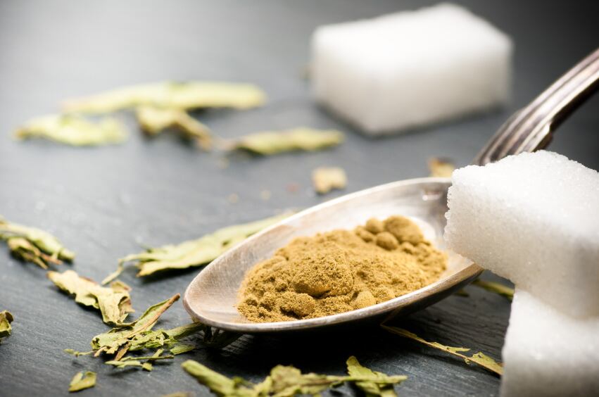 Stevia-rebaudiana-bertoni-powder-natural-sweetener.jpg