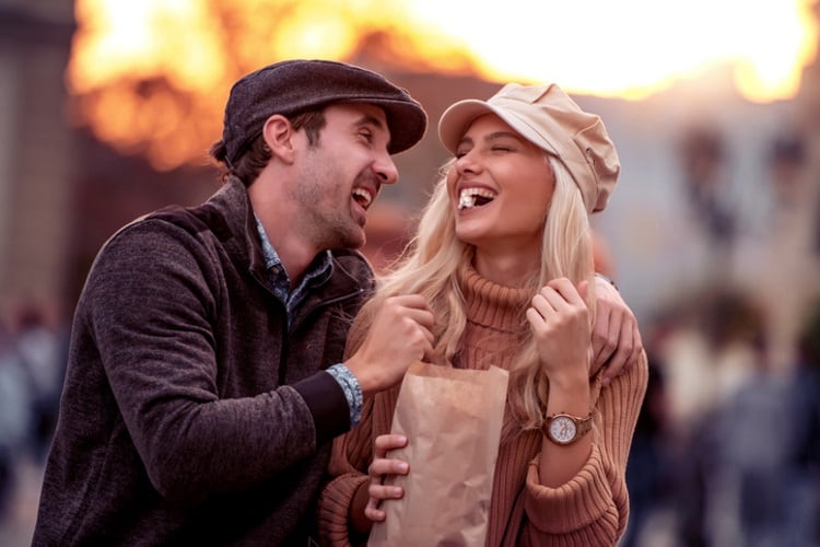 Couple-snacking-with-popcorn-Getty.jpg