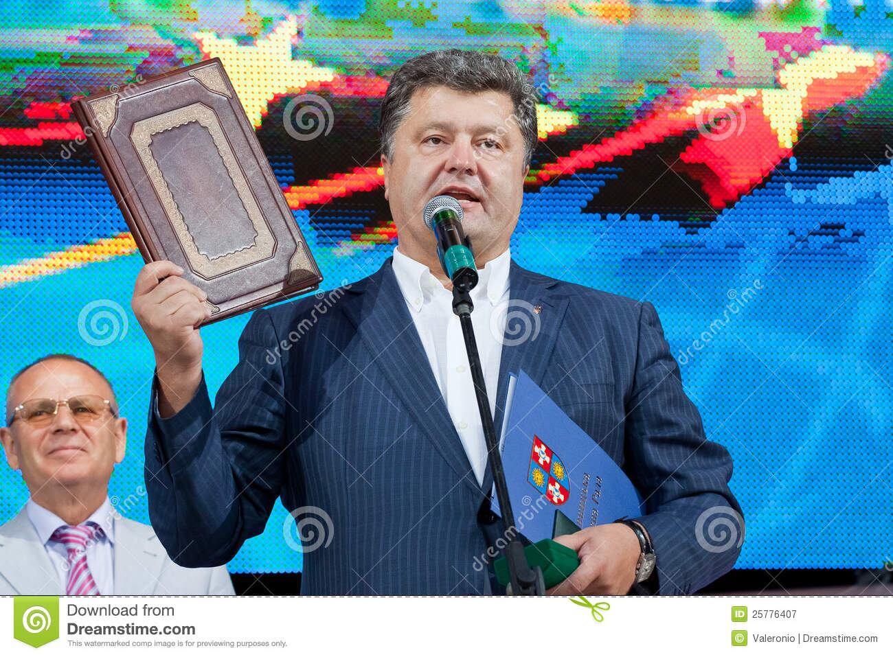 petro-poroshenko-25776407.jpg