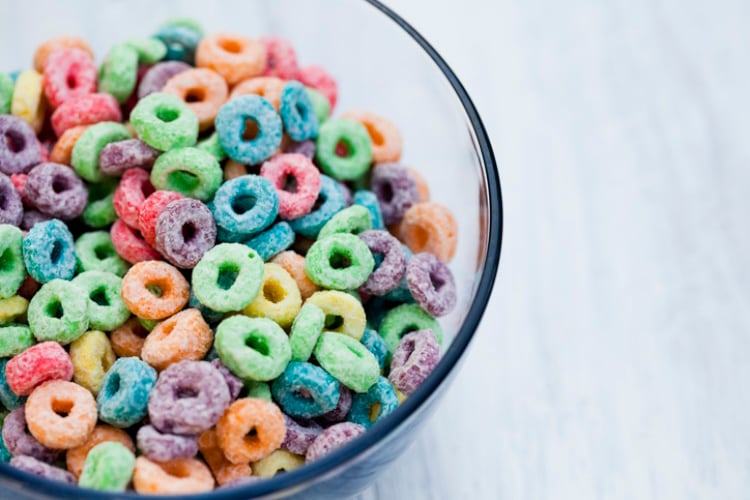California-issues-new-bill-to-ban-foods-containing-synthetic-dyes-from-public-schools.jpg