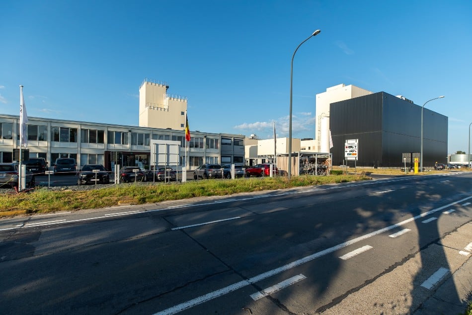 Belcolade opens first carbon-neutral chocolate factory in Belgium