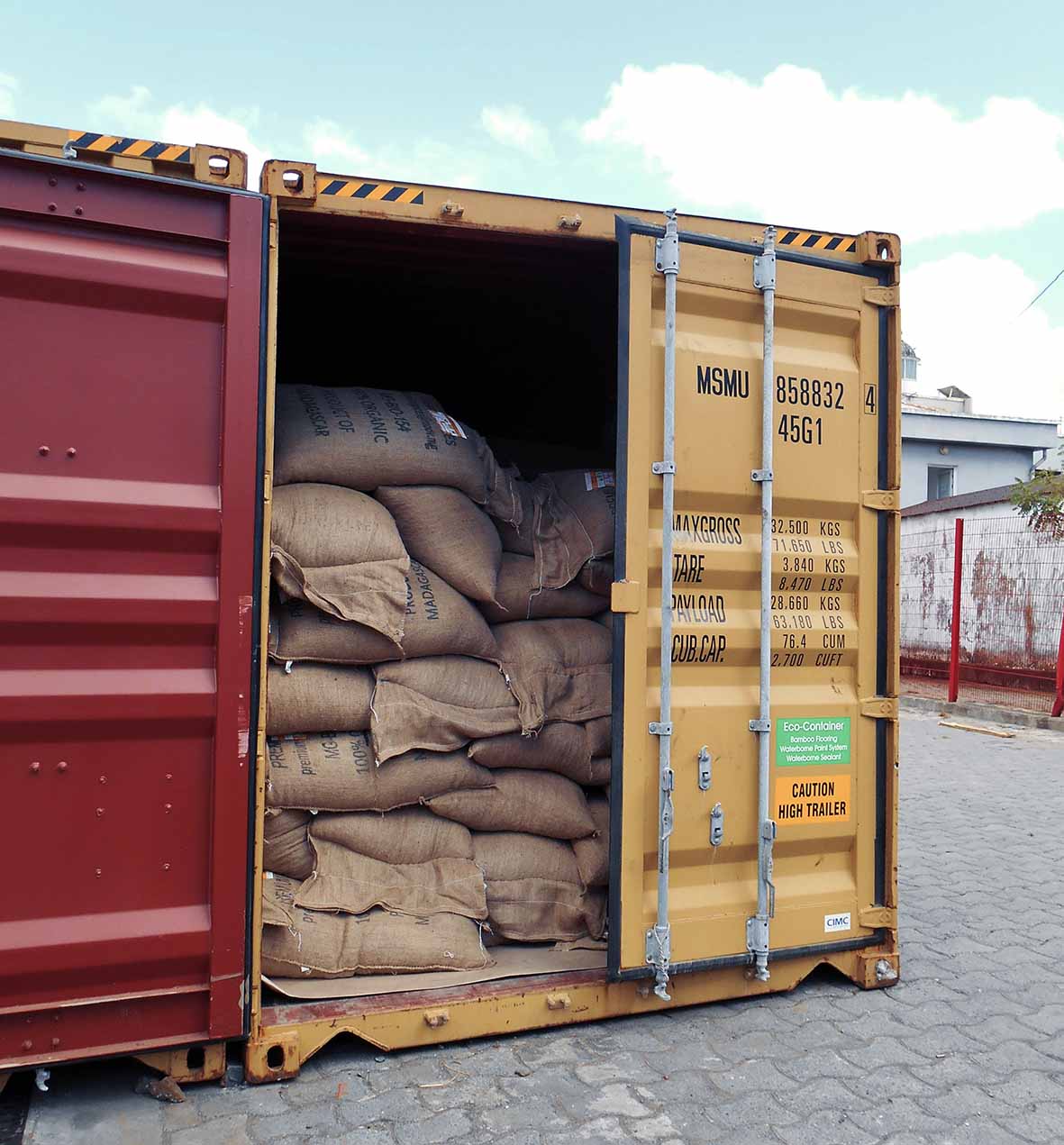 PRONATEC-Container-aus-Madagascar.jpg