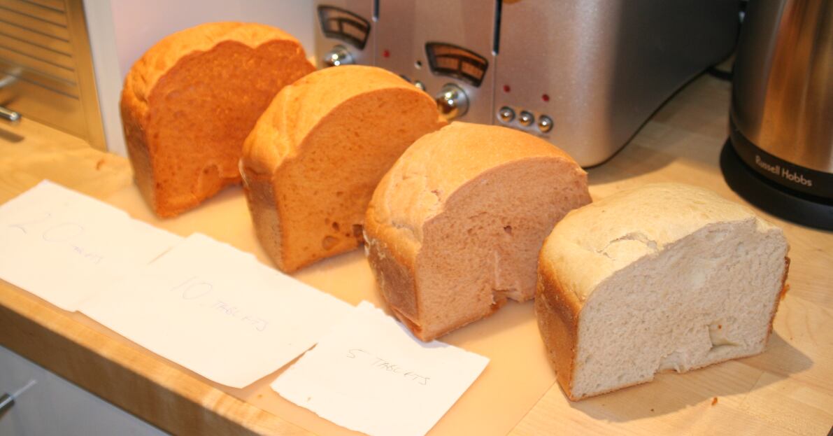 L-tug-bread.png