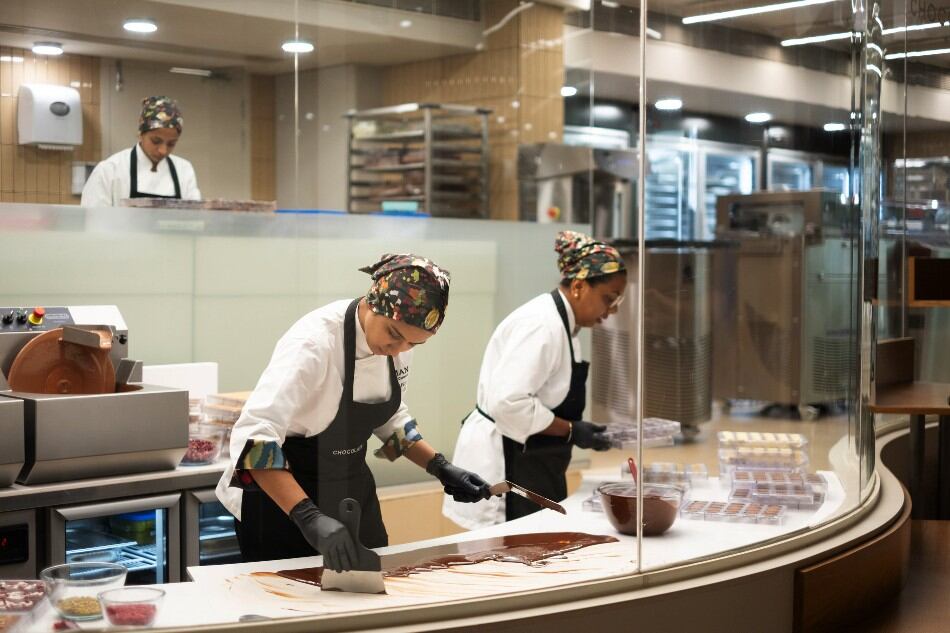 Chocolatiering_Manam-Chocolate-Karkhana_-photo-Daniel-D-souz-crop.jpg
