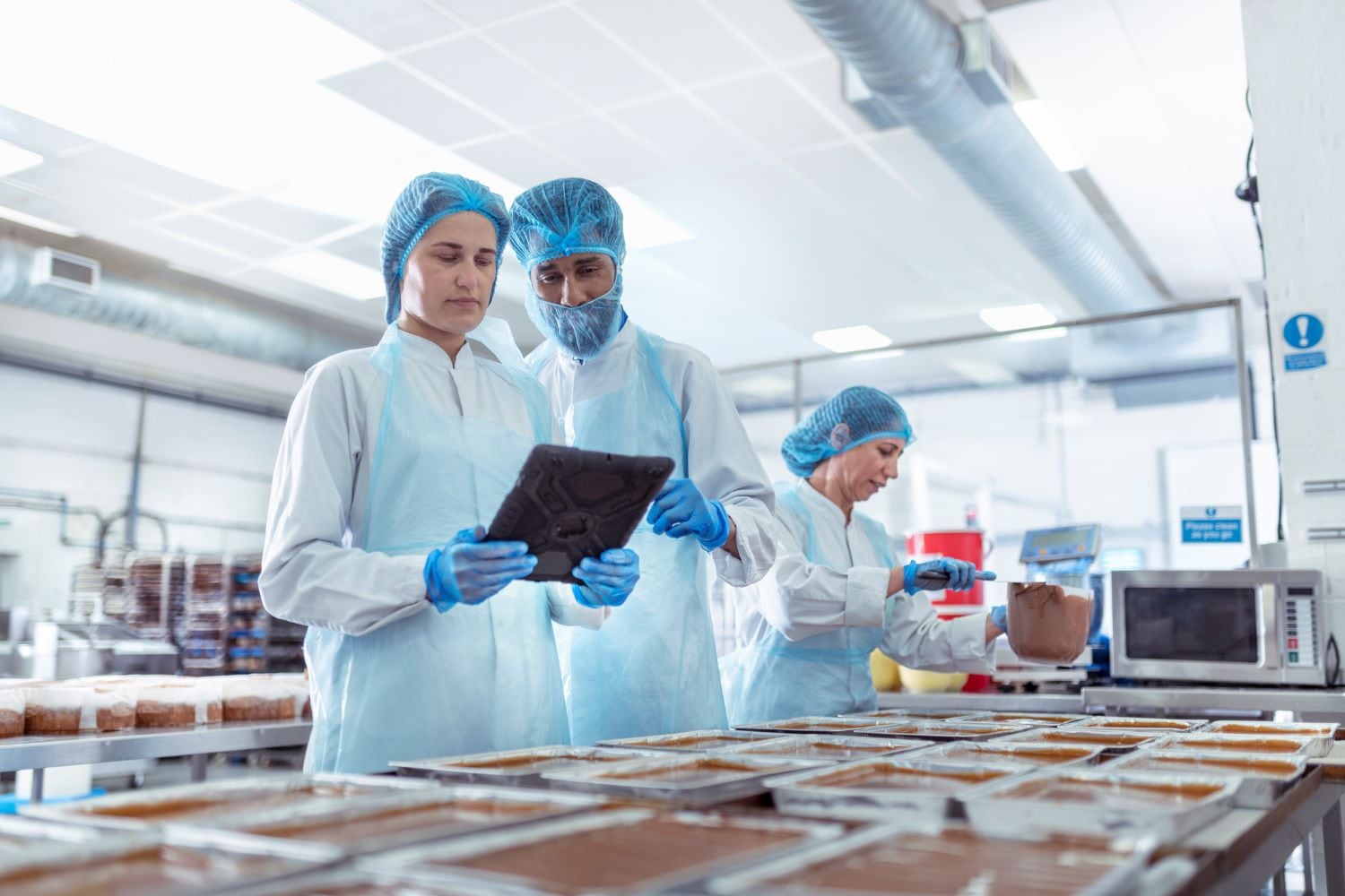 Cocoa-free-chocolate-production-scales-up-with-new-Voyage-facility.jpg
