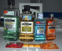 726px-Listerine_products