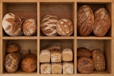 Clean Food Group uses the bread product waste of Roberts Bakery to produce fats and oils. Image Source: Tim Platt/Getty Images