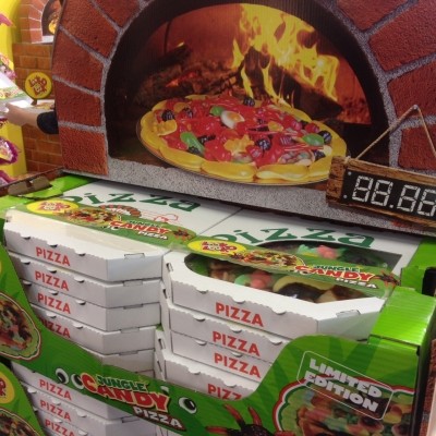 Look-O-Look: Candy pizza to provide international sales topping