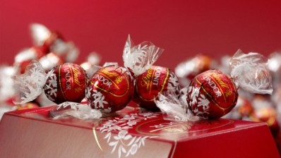 Lindt plans on opening 65 retailers worldwide in its FY 2016.