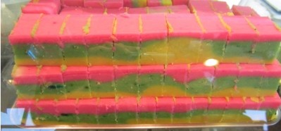 Fluorescent pink and yellow colors were found in tradional Asian sweets in West Yorkshire