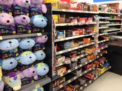 Sweet free checkouts gain support in New Zealand. Photo credit: CSPI