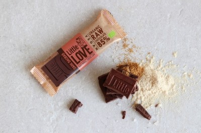 Love Chock looks beyond organic stores with small portion raw chocolate brand Little Love. Photo: LC