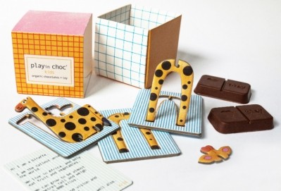 Each PLAYin Choc box comes with two pieces of chocolate and a carton board animal, replete with fun facts.