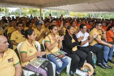 Trainees attend Nestlé's Escuela Podadores school. Pic: Nestlé