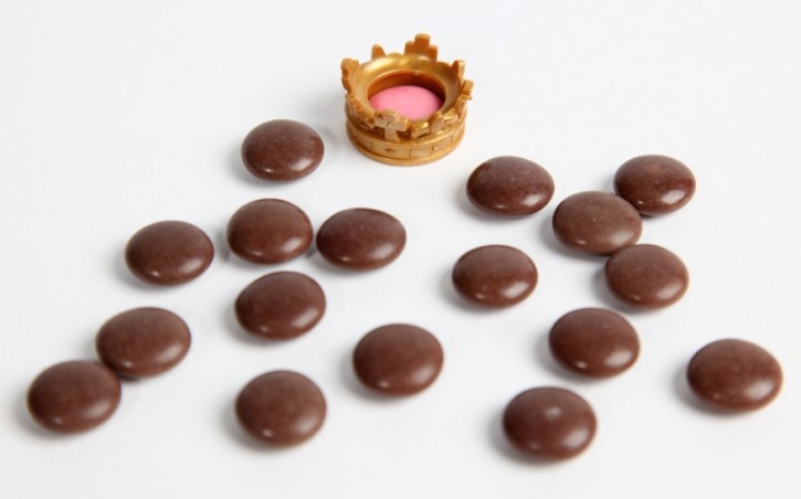 Which confectionery brands topped the 2015 Harris Poll?