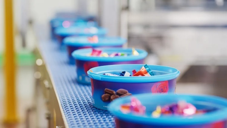 Mondelēz International said it is aiming for at least a 25% reduction in virgin plastic use. Pic: Mondelēz International