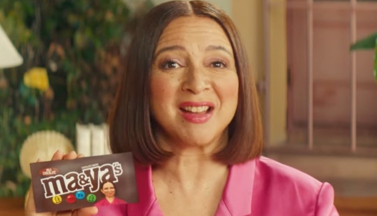 New M&Ms spokesperson Maya Rudolph reveals the new branding ahead of the Super Bowl LVII commercial. Pic: Mars Confectionery