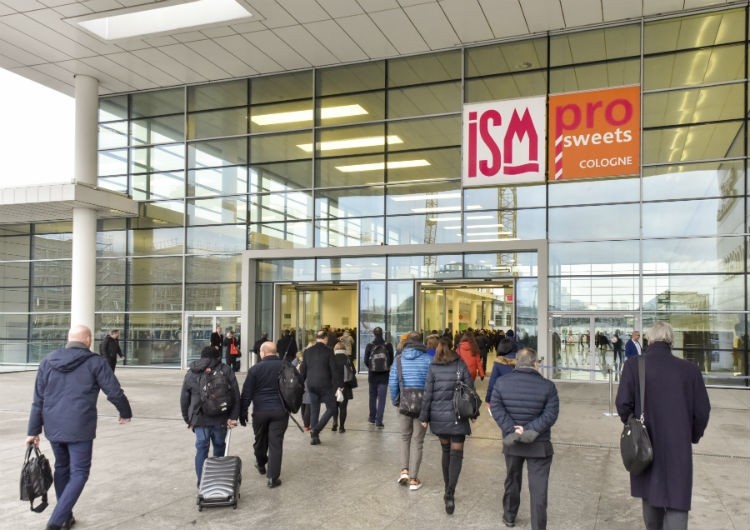 Visitors arrive at the ISM event, which went ahead in 2022 despite the pandemic. Pic:Koelnmesse
