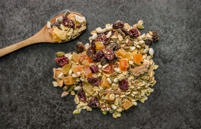 Petrow Food Group dried fruit and seeds mix.