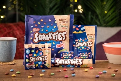 The new recyclable paper packaging is now added to the full Smarties range. Pic: Nestlé 